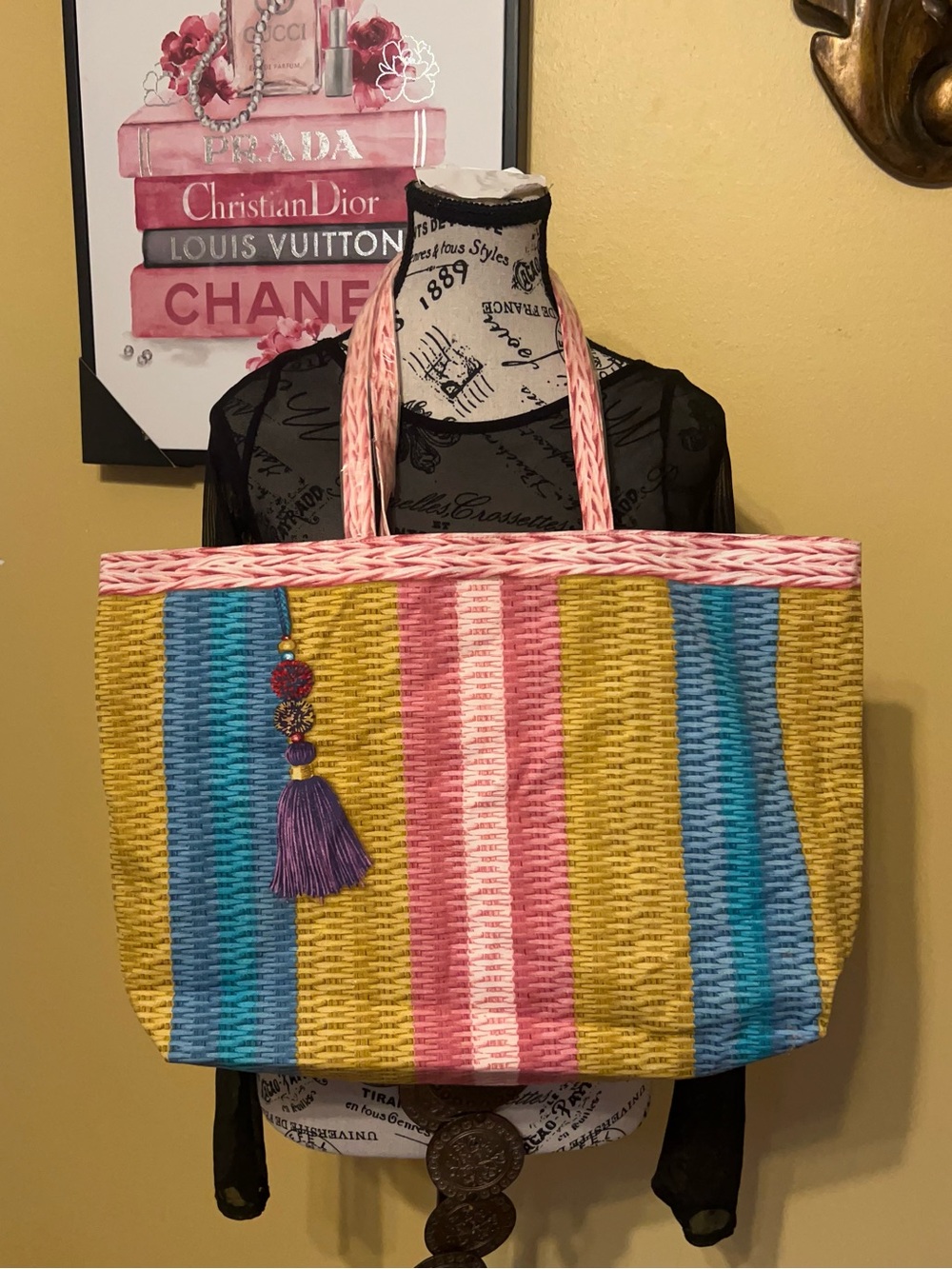 Estée Lauder NWOT multicolor tote bag